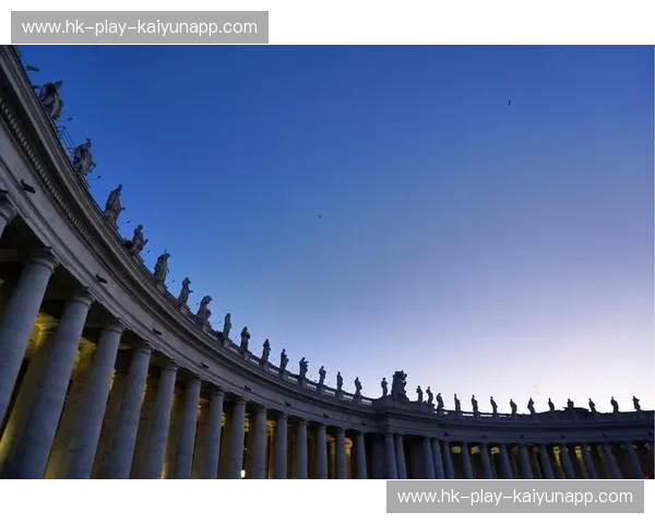 永恒之城的铁血回响与光之城的梦幻博弈:当罗马遇见巴黎圣日耳曼 永恒之城的铁血回响与光之城的梦幻博弈:当罗马遇见巴黎圣日耳曼